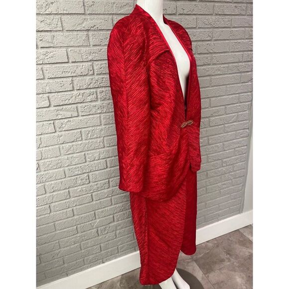 Ben Marc Women Red Textured Embellishment Skirt Suit Size 14 - Picture 6 of 13